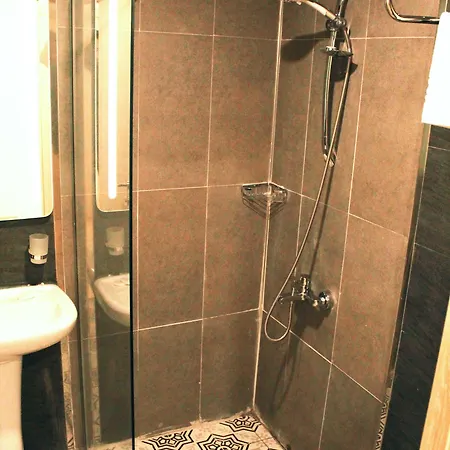 The Laila 3*