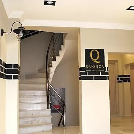 Hotel The Laila 3*