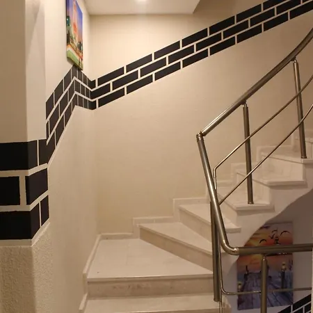 Hotel The Laıla