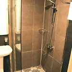 The Laıla 3*